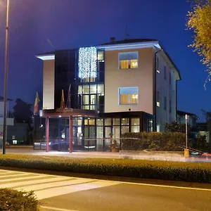 3* Hotel Victoria